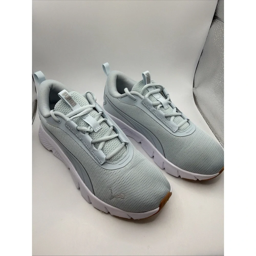 Puma women focus